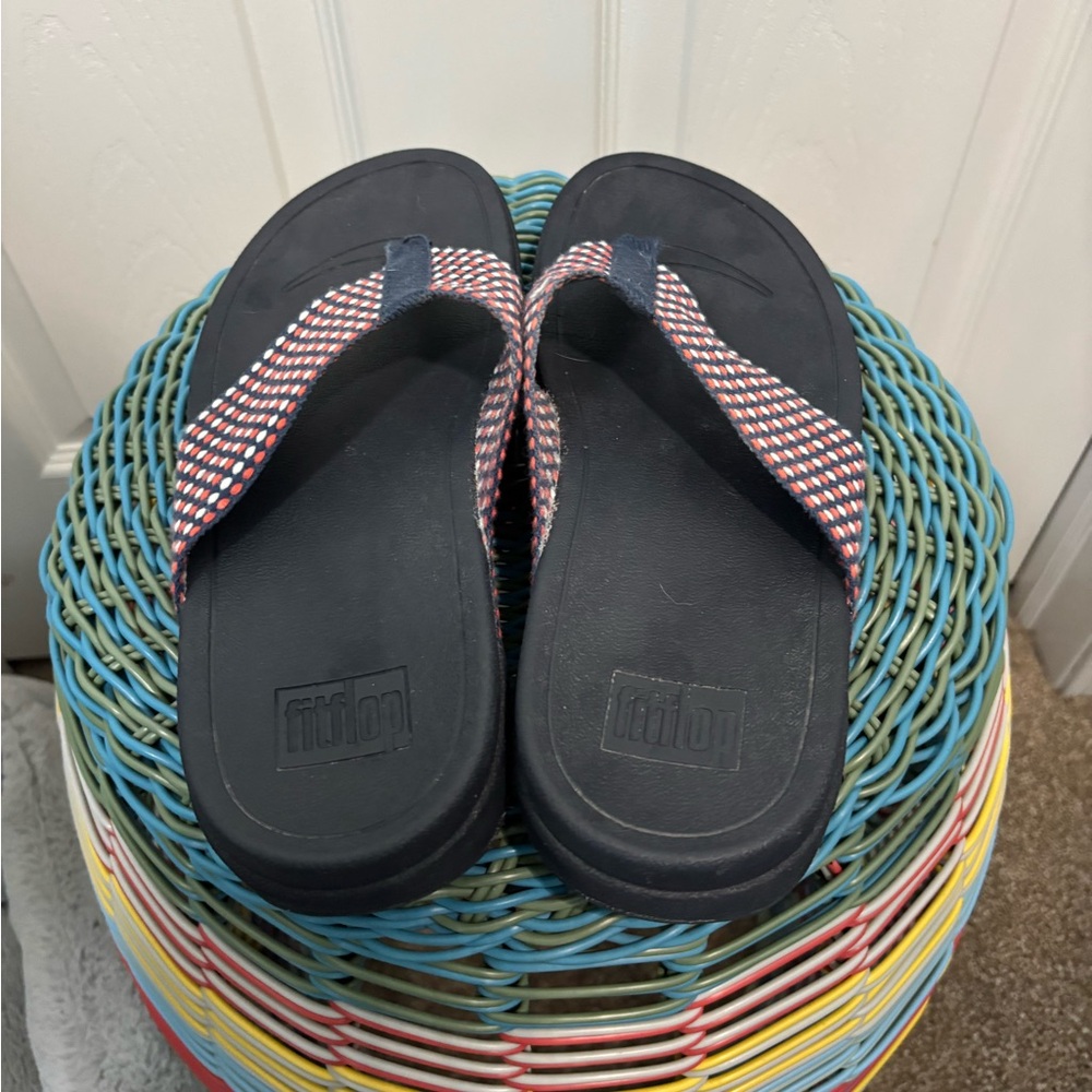 Red and White Checkered Flip Flops - Picture 3 of 5